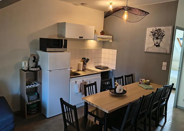 Apartamento La Perchee 9 Personnes Wifi *